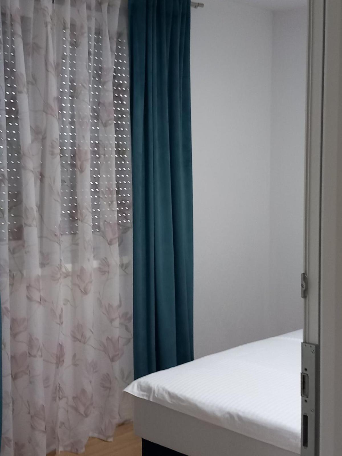 Muric Apartman 9 Любляна Экстерьер фото